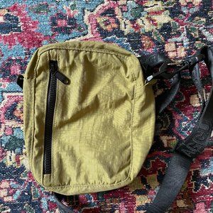 BAGGU Sport Crossbody Bag Army Green